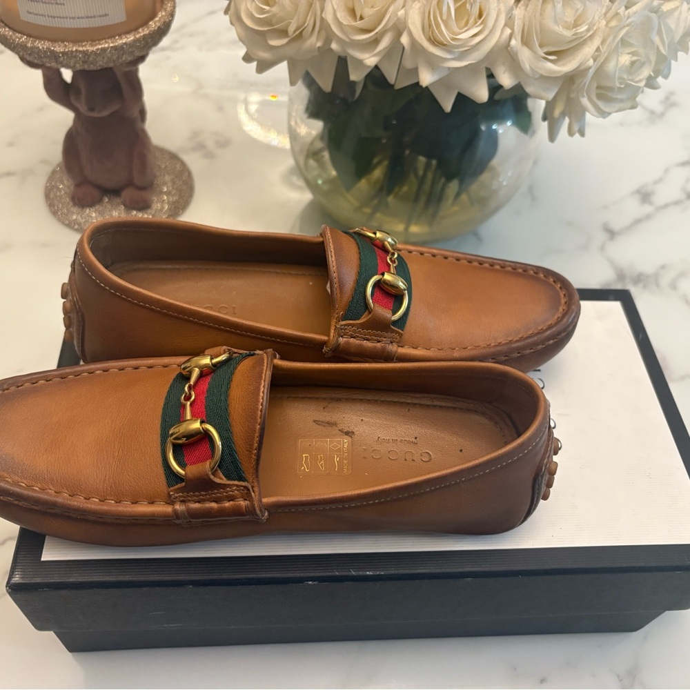 Gucci Tan Leather Loafers with Gold and Green Details
